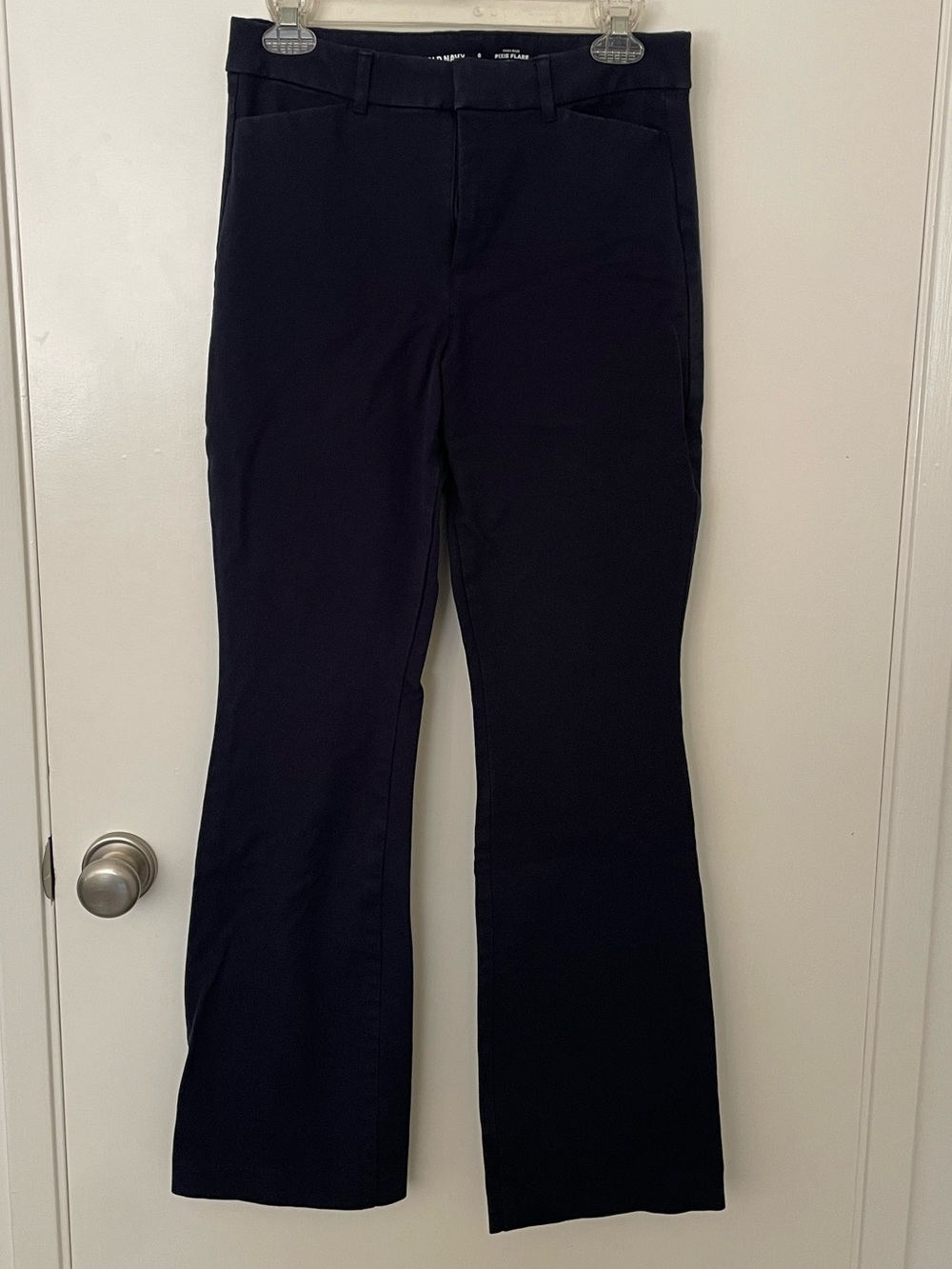 Old Navy Women's High Rise Pixie Flare Pants, 8T